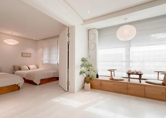 Apartment On Air House