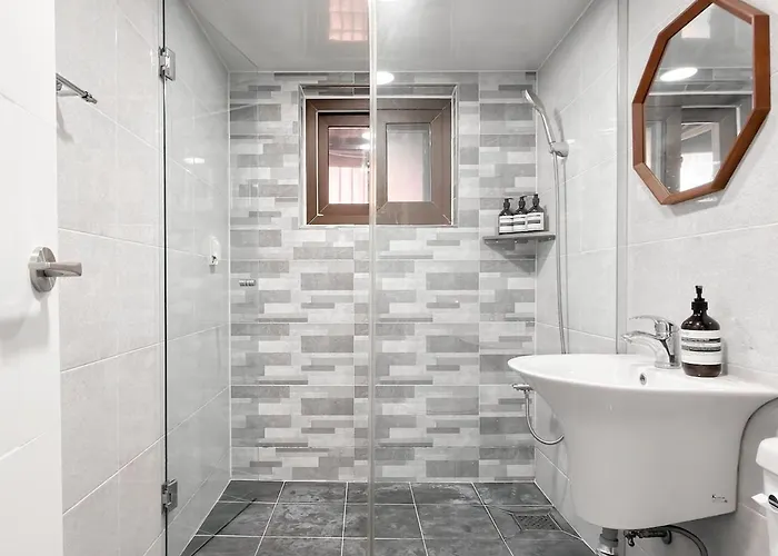 On Air House Apartment