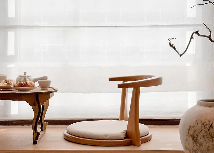 Apartment On Air House